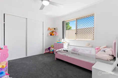 Property photo of 14 Cavillon Street Crestmead QLD 4132