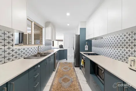 Property photo of 14 Cavillon Street Crestmead QLD 4132