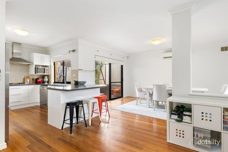 34b Ellesmere St, Mount Hawthorn, WA 6016
