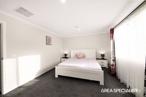 Property photo of 16 Jarrod Drive Pakenham VIC 3810