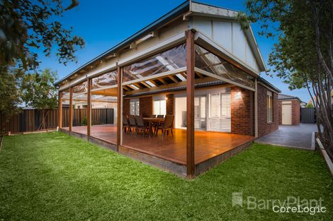 Property photo of 8 Kingbird Avenue Tarneit VIC 3029