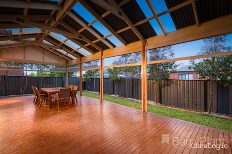 Property photo of 8 Kingbird Avenue Tarneit VIC 3029