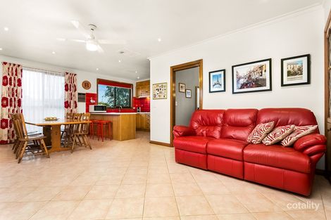 Property photo of 9 Binnak Drive Watsonia North VIC 3087