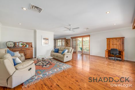 Property photo of 3 Riverview Close Hunterview NSW 2330