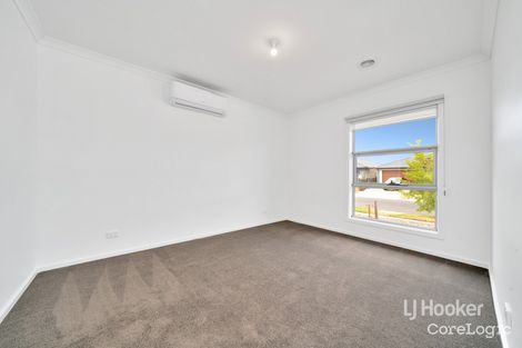 Property photo of 16 Dublin Street Tarneit VIC 3029