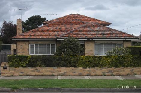 5 Ross St, Niddrie, VIC 3042