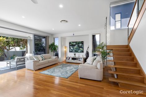 Property photo of 66 North View Street Hope Island QLD 4212