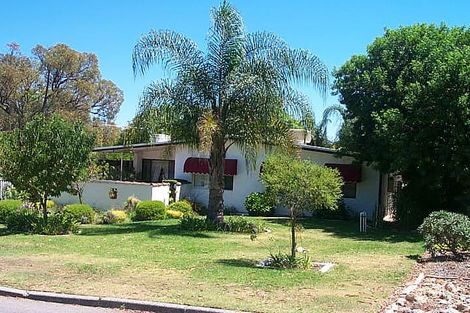 158 Gilmore Ave, Medina, WA 6167