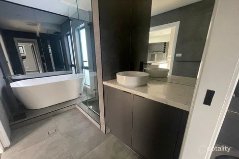 Property photo of 8 Mulgara Place St Helens Park NSW 2560