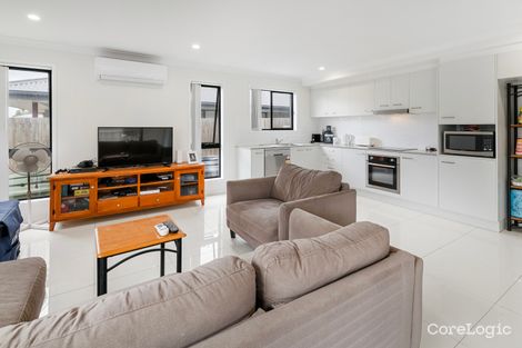 Property photo of 7 Castle Way Flinders View QLD 4305