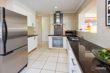 Property photo of 22 Bluebell Street Mansfield QLD 4122