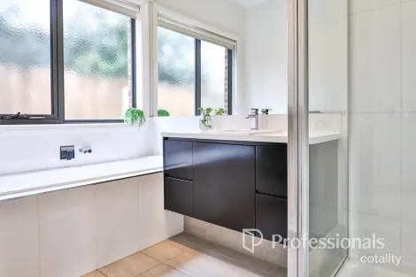 Property photo of 4 Seagull Close Mildura VIC 3500