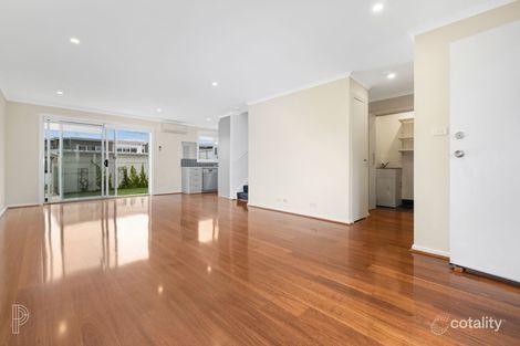 Property photo of 56/20 Gifford Street Coombs ACT 2611