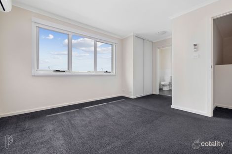 Property photo of 56/20 Gifford Street Coombs ACT 2611