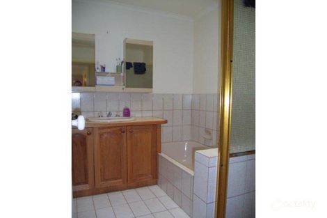 Property photo of 1/4 West Road Surrey Hills VIC 3127