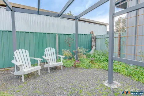 Property photo of 13 Macaulay Grove Myrtleford VIC 3737