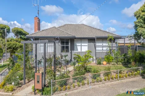 Property photo of 13 Macaulay Grove Myrtleford VIC 3737