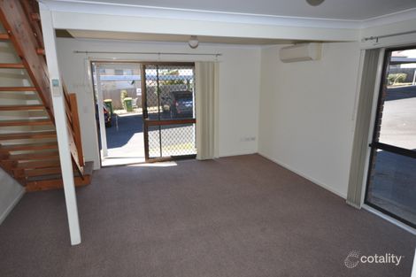 Property photo of 11/13-15 Smith Road Woodridge QLD 4114