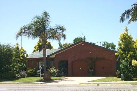 85 K P Mcgrath Dr, Elanora, QLD 4221