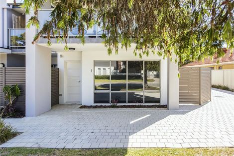 1/30 Pontiac Ave, Cloverdale, WA 6105