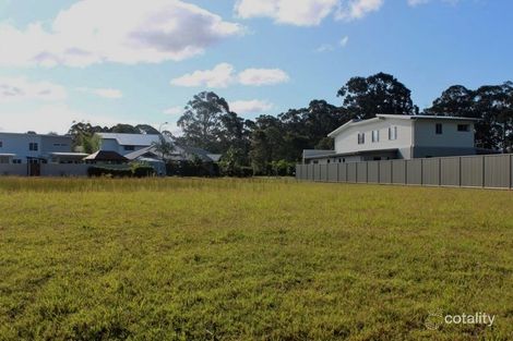 Property photo of 17 Tidal Crescent Moonee Beach NSW 2450