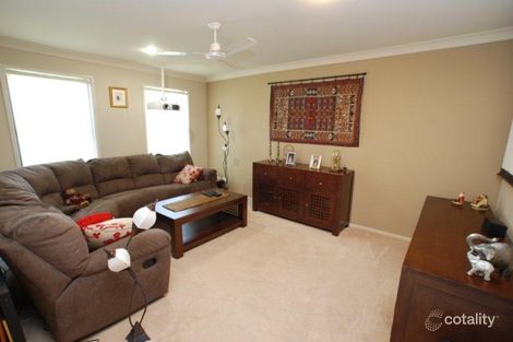 Property photo of 5 Waterlily Circuit Carseldine QLD 4034