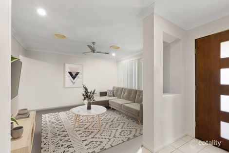 Property photo of 18 Coogee Terrace Blacks Beach QLD 4740