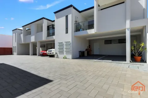 8/3 Garston Way, North Coogee, WA 6163