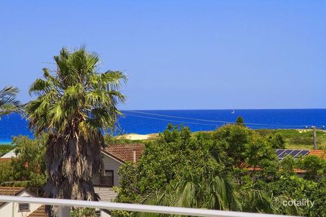 Property photo of 35A Pitt Road North Curl Curl NSW 2099