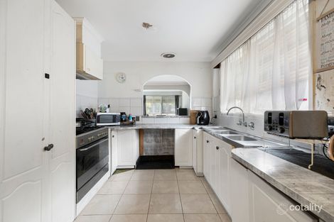 Property photo of 16 Greenock Crescent Wantirna VIC 3152