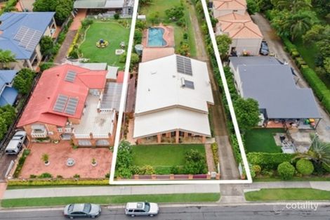 Property photo of 23 Harley Street Labrador QLD 4215