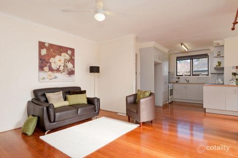 Property photo of 26 Ballantyne Crescent Kilsyth VIC 3137