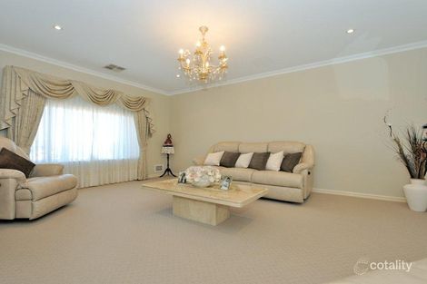 Property photo of 25 Bandicoot Ramble Baldivis WA 6171