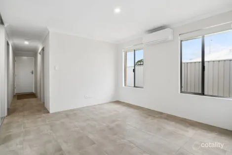 Property photo of 22 Armadan Court Byford WA 6122