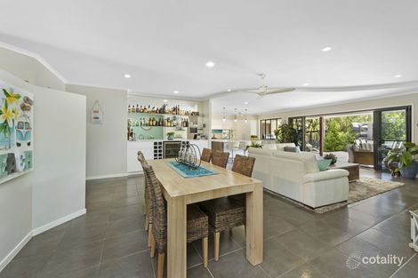 Property photo of 4 Brand Place Mooloolah Valley QLD 4553