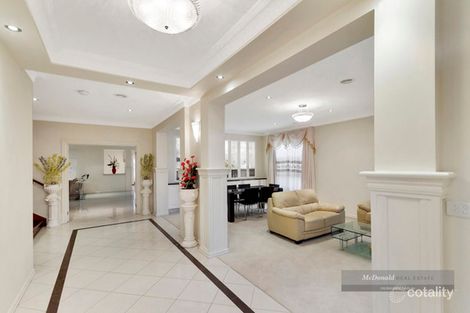 Property photo of 16 Heather Grove Springvale VIC 3171
