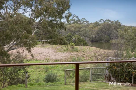 Property photo of 110 Buckingham Drive Heidelberg VIC 3084