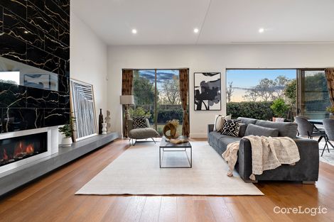 Property photo of 8 Oak Close Kew VIC 3101