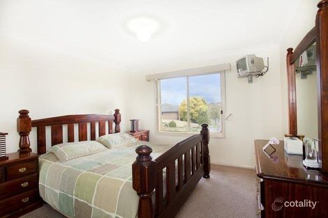 Property photo of 5 Clegg Place Prairiewood NSW 2176