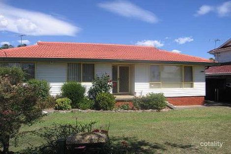 28 Amiens Ave, Milperra, NSW 2214