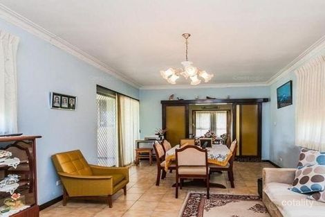 Property photo of 10 Curtis Road Melville WA 6156