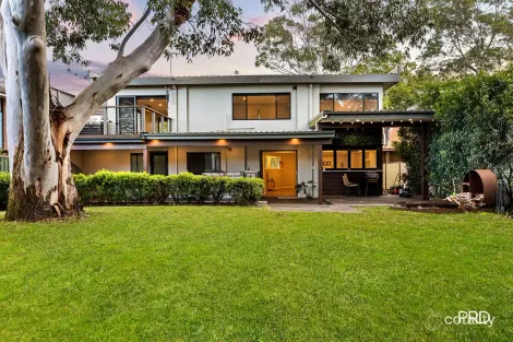 Property photo of 17 Griffiths Road McGraths Hill NSW 2756