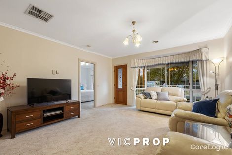 Property photo of 18 Natasha Close Ferntree Gully VIC 3156