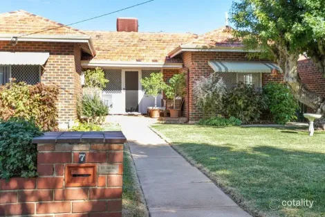 7 Johannah St, North Fremantle, WA 6159