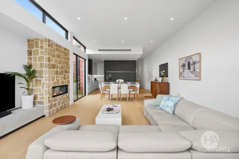 17a Mitchell St, Mornington, VIC 3931