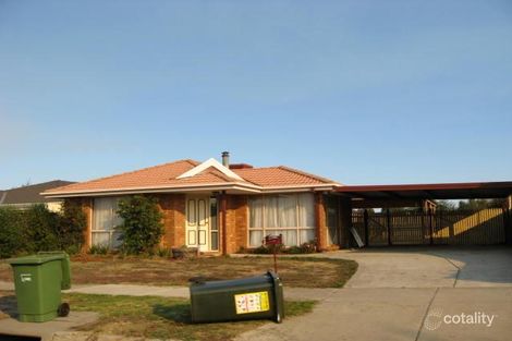 Property photo of 3 Cowper Crescent Sunbury VIC 3429