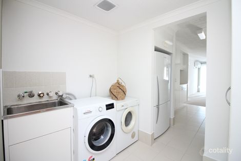 2/46 Back St, Biggera Waters, QLD 4216