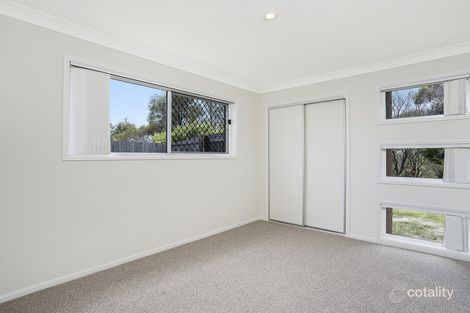 Property photo of 12 Aspect Place Pacific Pines QLD 4211