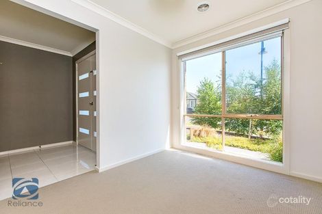 Property photo of 27 Tetrabine Way Lyndhurst VIC 3975