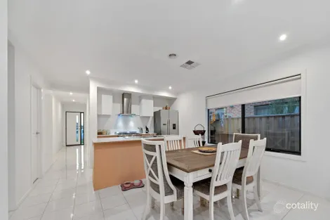 Property photo of 39 Peroomba Drive Point Cook VIC 3030